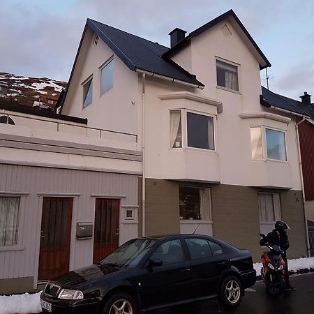 Budget Guesthouse Borgustova Vestmanna Exterior photo